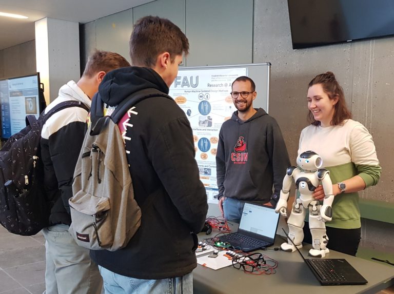 Contact fair for new students Bachelor EEI